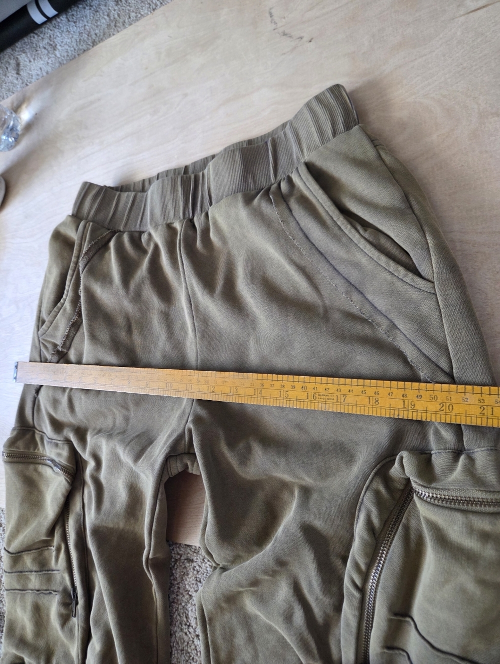 Athina Los Angeles Green Cargo Sweatpants With Pockets Snaps And Flaps - Picture 9 of 14